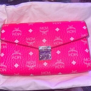 Mcm Neon Pink Clutch Wallet Bag Crossbody millie